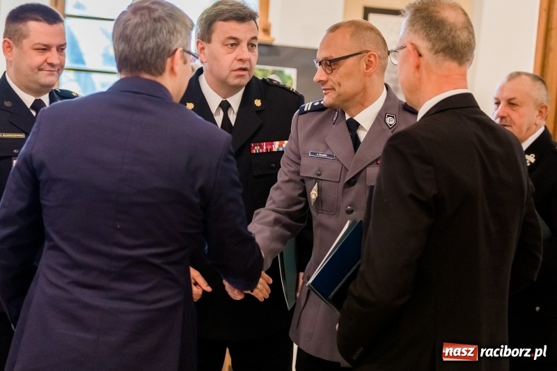 Zdjęcie w galerii na portalu naszraciborz.pl: Konferencja poświęcona powodzi tysiąclecia z udziałem wojewody śląskiego wiadomości z regionu