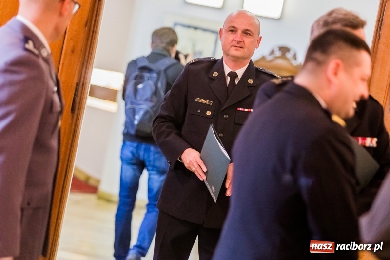 Zdjęcie w galerii na portalu naszraciborz.pl: Konferencja poświęcona powodzi tysiąclecia z udziałem wojewody śląskiego wiadomości z regionu