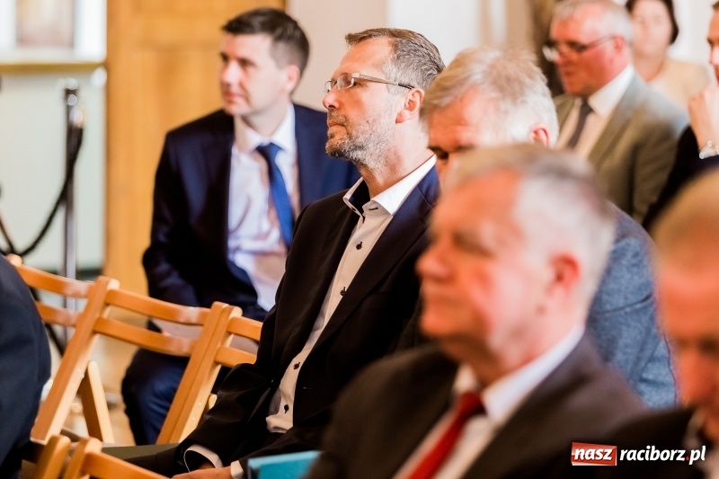 Zdjęcie w galerii na portalu naszraciborz.pl: Konferencja poświęcona powodzi tysiąclecia z udziałem wojewody śląskiego wiadomości z regionu