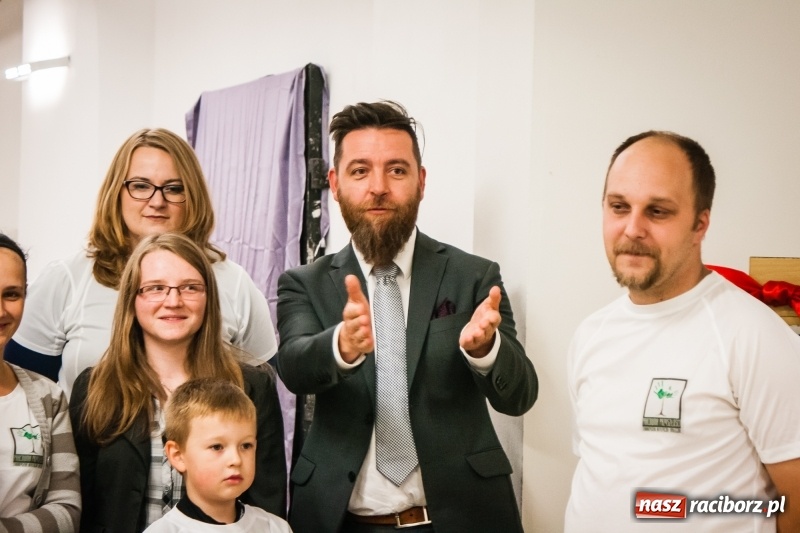 Zdjęcie w galerii na portalu naszraciborz.pl: Pracownia Przyszłości oficjalnym partnerem Śląskiego Banku Żywności wiadomości z regionu