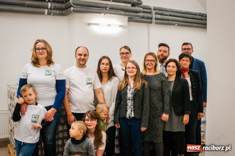 Zdjęcie w galerii na portalu naszraciborz.pl: Pracownia Przyszłości oficjalnym partnerem Śląskiego Banku Żywności wiadomości z regionu