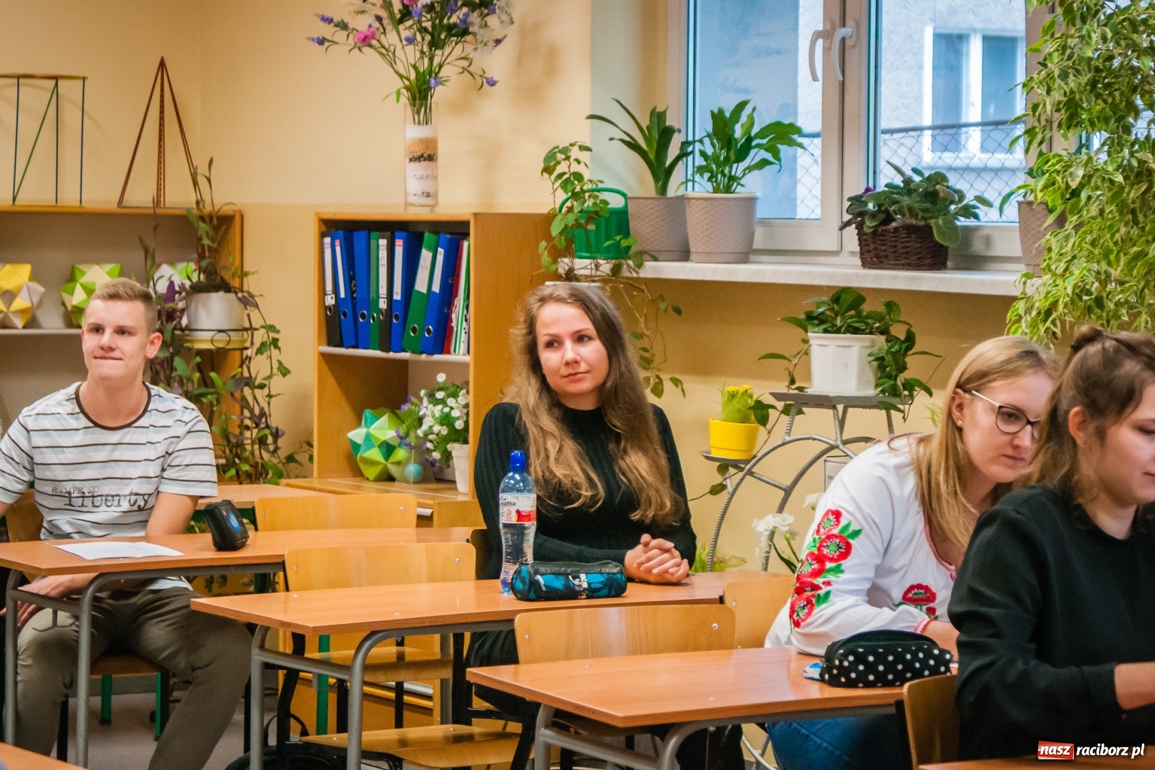 Zdjęcie w galerii na portalu naszraciborz.pl: Uczniowie II LO rywalizowali o tytuł poligloty wiadomości z regionu