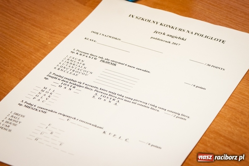 Zdjęcie w galerii na portalu naszraciborz.pl: Uczniowie II LO rywalizowali o tytuł poligloty wiadomości z regionu