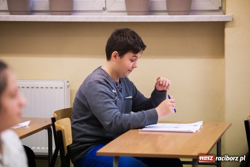 Zdjęcie w galerii na portalu naszraciborz.pl: Języki obce nie są mi obce. V Powiatowy Konkurs Językowy dla uczniów szkoły podstawowej i gimnazjum wiadomości z regionu