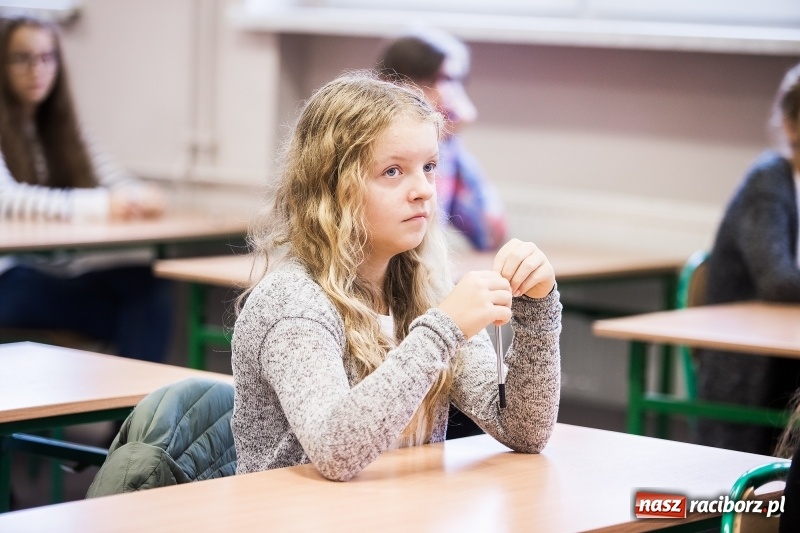 Zdjęcie w galerii na portalu naszraciborz.pl: Języki obce nie są mi obce. V Powiatowy Konkurs Językowy dla uczniów szkoły podstawowej i gimnazjum wiadomości z regionu