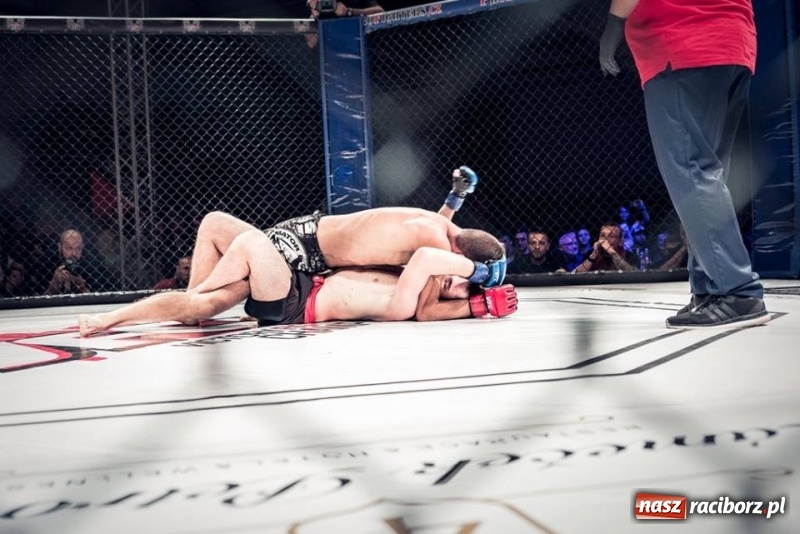 Zdjęcie w galerii na portalu naszraciborz.pl: Raciborzanie wygrali swoje walki na gali MMA w Bohuminie FOTO i WIDEO wiadomości z regionu