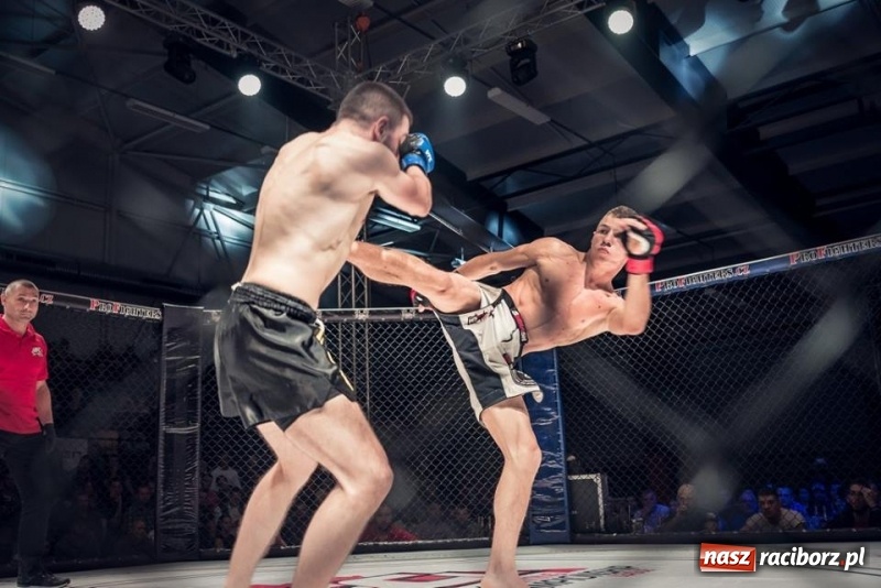 Zdjęcie w galerii na portalu naszraciborz.pl: Raciborzanie wygrali swoje walki na gali MMA w Bohuminie FOTO i WIDEO wiadomości z regionu