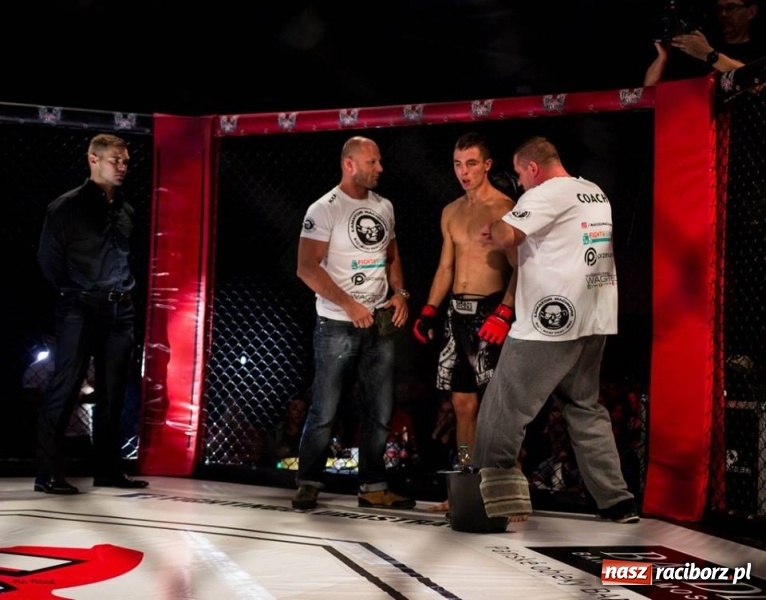 Zdjęcie w galerii na portalu naszraciborz.pl: Raciborzanie wygrali swoje walki na gali MMA w Bohuminie FOTO i WIDEO wiadomości z regionu