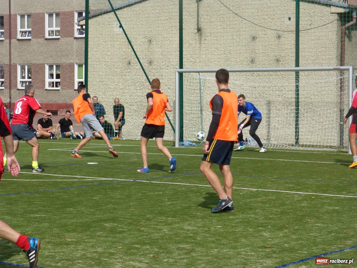 Zdjęcie w galerii na portalu naszraciborz.pl: Turniej piłki nożnej z okazji Dnia Chłopaka w Rudach wiadomości z regionu