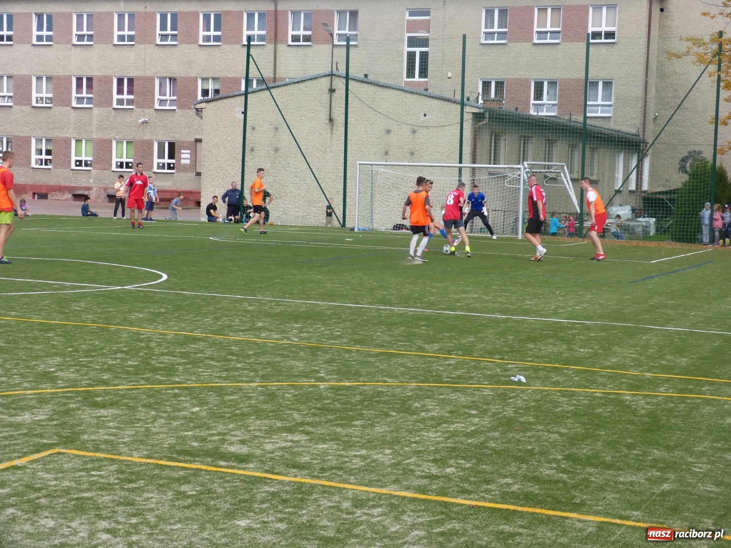Zdjęcie w galerii na portalu naszraciborz.pl: Turniej piłki nożnej z okazji Dnia Chłopaka w Rudach wiadomości z regionu