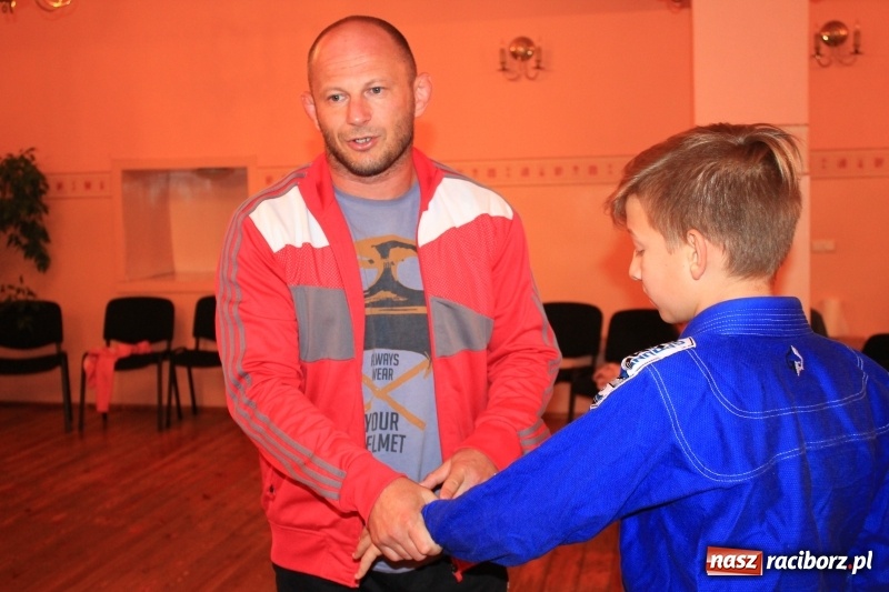 Zdjęcie w galerii na portalu naszraciborz.pl: Łamatorzy odwiedzili dzieci w Łańcach wiadomości z regionu