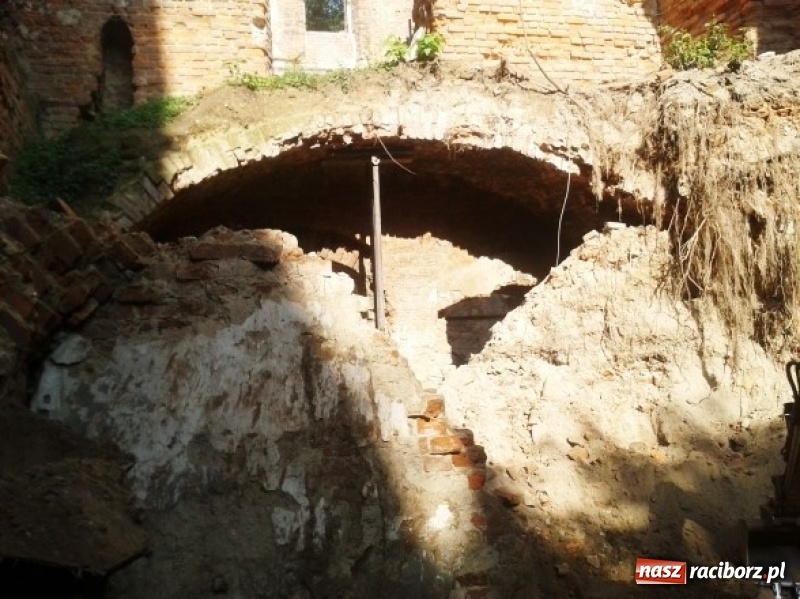 Zdjęcie w galerii na portalu naszraciborz.pl: Wkrótce ruszy częściowa odbudowa zamku w Tworkowie  wiadomości z regionu