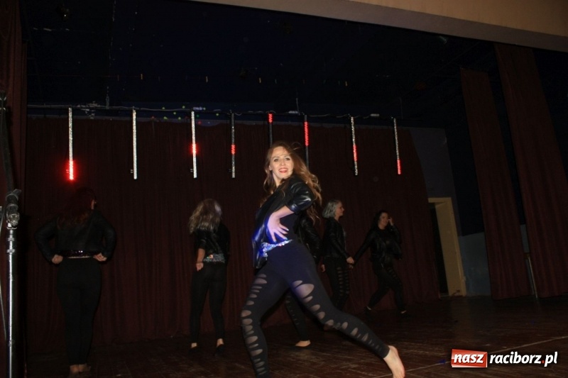 Zdjęcie w galerii na portalu naszraciborz.pl: W Krzanowicach nagrodzono kulturalników  wiadomości z regionu