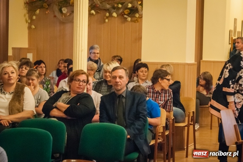 Zdjęcie w galerii na portalu naszraciborz.pl: Obchody Dnia Głuchego w Ośrodku dla Niesłyszących w Raciborzu wiadomości z regionu