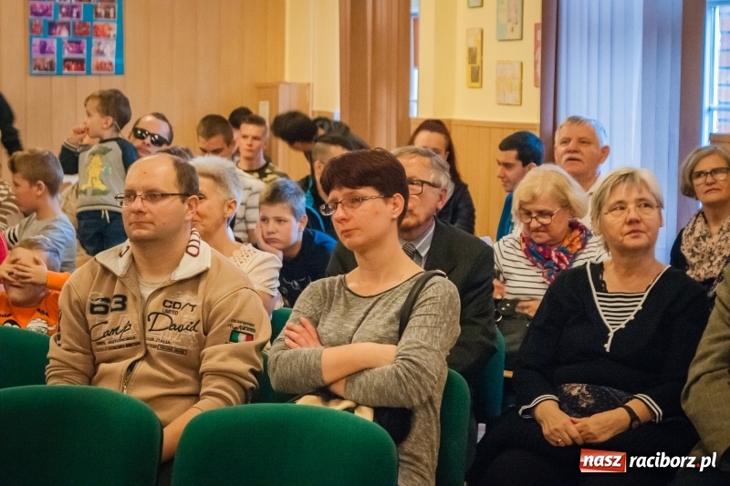 Zdjęcie w galerii na portalu naszraciborz.pl: Obchody Dnia Głuchego w Ośrodku dla Niesłyszących w Raciborzu wiadomości z regionu