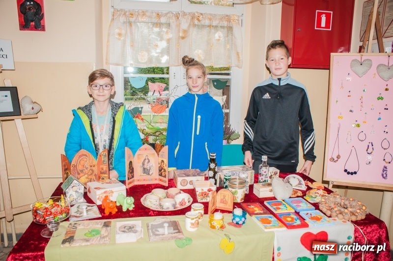 Zdjęcie w galerii na portalu naszraciborz.pl: Obchody Dnia Głuchego w Ośrodku dla Niesłyszących w Raciborzu wiadomości z regionu