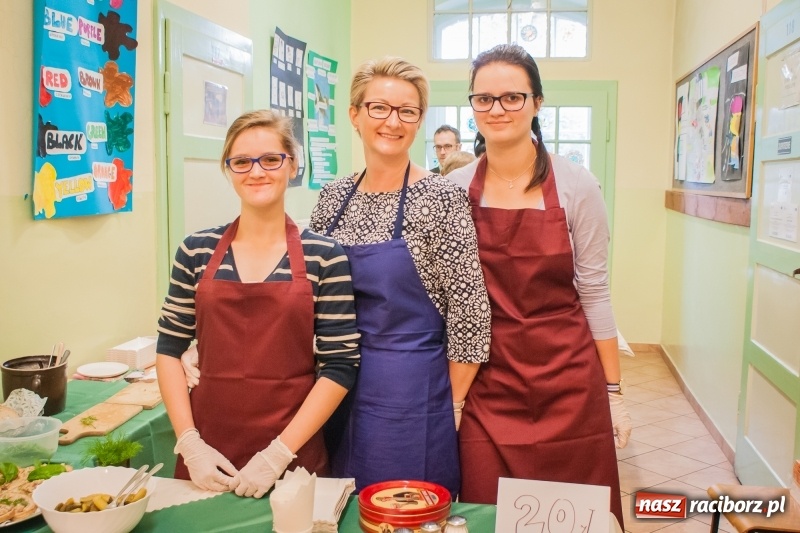 Zdjęcie w galerii na portalu naszraciborz.pl: Obchody Dnia Głuchego w Ośrodku dla Niesłyszących w Raciborzu wiadomości z regionu