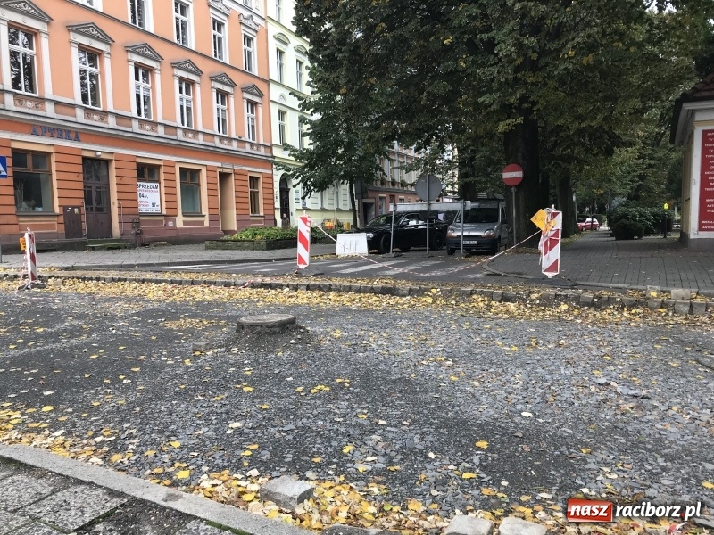 Zdjęcie w galerii na portalu naszraciborz.pl: Urząd ponagla wykonawcę remontu ulicy Długiej  wiadomości z regionu