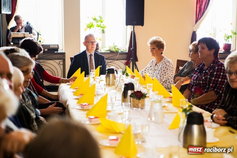 Zdjęcie w galerii na portalu naszraciborz.pl: Dzień Seniora w restauracji Raciborska wiadomości z regionu