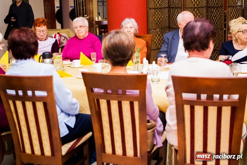 Zdjęcie w galerii na portalu naszraciborz.pl: Dzień Seniora w restauracji Raciborska wiadomości z regionu