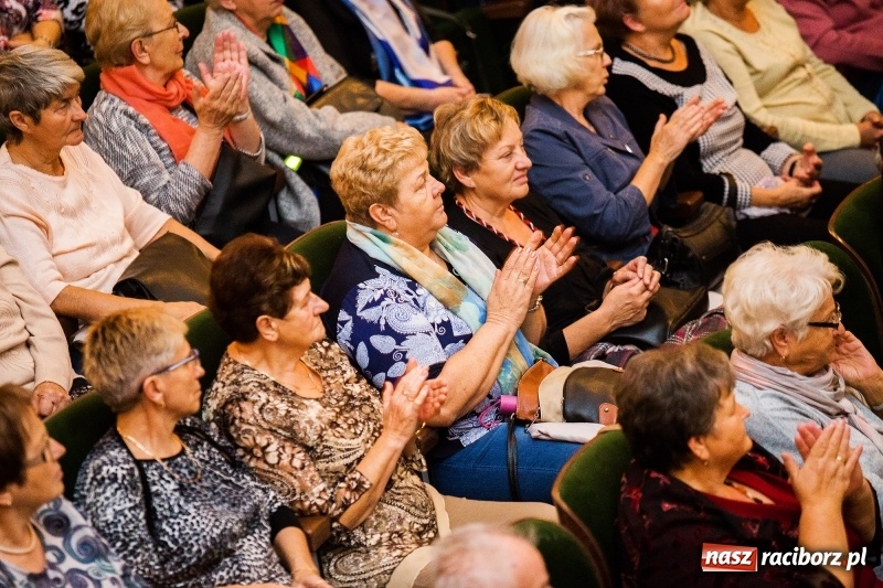 Zdjęcie w galerii na portalu naszraciborz.pl: Seniorzy z raciborskiego oddziału PZERiI świętowali 60-lecie działalności wiadomości z regionu