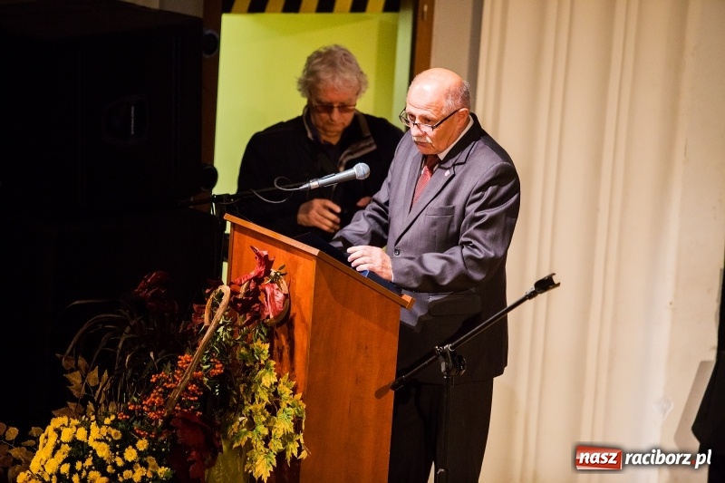 Zdjęcie w galerii na portalu naszraciborz.pl: Seniorzy z raciborskiego oddziału PZERiI świętowali 60-lecie działalności wiadomości z regionu