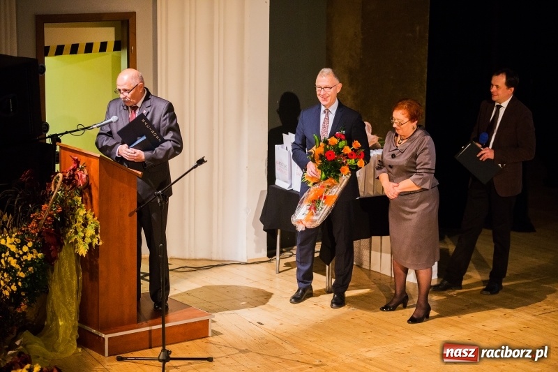 Zdjęcie w galerii na portalu naszraciborz.pl: Seniorzy z raciborskiego oddziału PZERiI świętowali 60-lecie działalności wiadomości z regionu