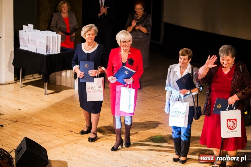 Zdjęcie w galerii na portalu naszraciborz.pl: Seniorzy z raciborskiego oddziału PZERiI świętowali 60-lecie działalności wiadomości z regionu