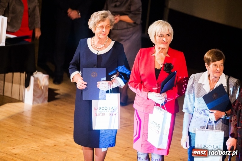 Zdjęcie w galerii na portalu naszraciborz.pl: Seniorzy z raciborskiego oddziału PZERiI świętowali 60-lecie działalności wiadomości z regionu