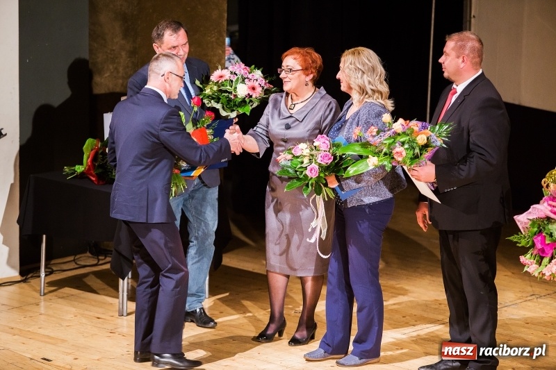 Zdjęcie w galerii na portalu naszraciborz.pl: Seniorzy z raciborskiego oddziału PZERiI świętowali 60-lecie działalności wiadomości z regionu