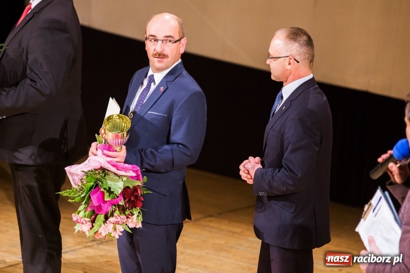 Zdjęcie w galerii na portalu naszraciborz.pl: Seniorzy z raciborskiego oddziału PZERiI świętowali 60-lecie działalności wiadomości z regionu