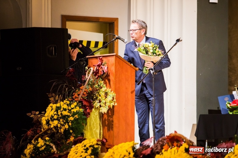 Zdjęcie w galerii na portalu naszraciborz.pl: Seniorzy z raciborskiego oddziału PZERiI świętowali 60-lecie działalności wiadomości z regionu