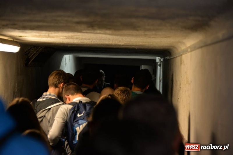 Zdjęcie w galerii na portalu naszraciborz.pl: Dzień z prawem - uczniowie I LO na warsztatach w resorcie sprawiedliwości wiadomości z regionu