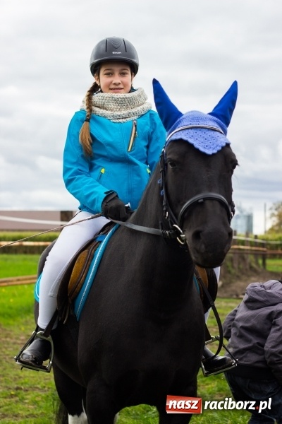 Zdjęcie w galerii na portalu naszraciborz.pl: Adrian Krzemień z lisią kitą w Żerdzinach wiadomości z regionu