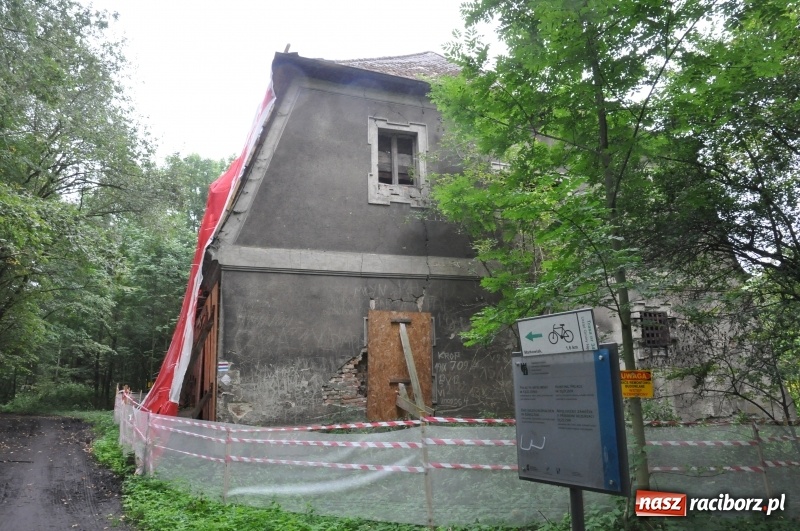 Zdjęcie w galerii na portalu naszraciborz.pl: Dla dworku w Łężczoku idą lepsze czasy?  wiadomości z regionu