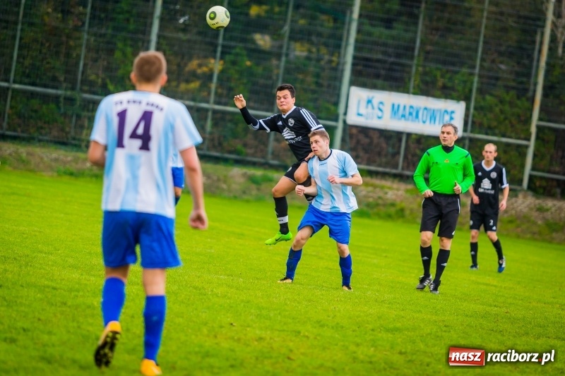 Zdjęcie w galerii na portalu naszraciborz.pl: Niespodziewana wygrana Naprzodu Krzyżkowice w Markowicach wiadomości z regionu