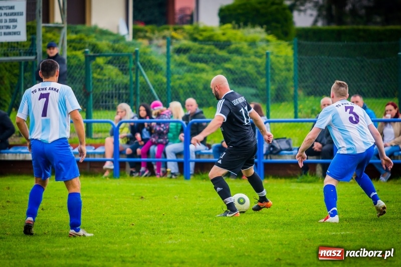 Zdjęcie w galerii na portalu naszraciborz.pl: Niespodziewana wygrana Naprzodu Krzyżkowice w Markowicach wiadomości z regionu