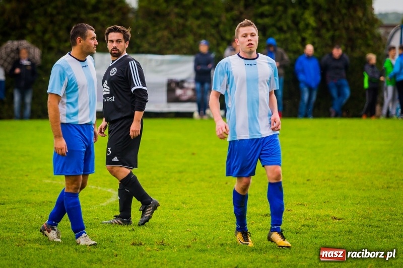 Zdjęcie w galerii na portalu naszraciborz.pl: Niespodziewana wygrana Naprzodu Krzyżkowice w Markowicach wiadomości z regionu