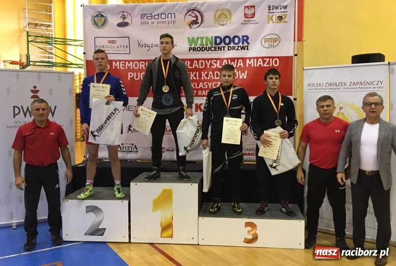 Zdjęcie w galerii na portalu naszraciborz.pl: Sukcesy zapaśników Unii Racibórz w Radomiu i Kraśniku wiadomości z regionu