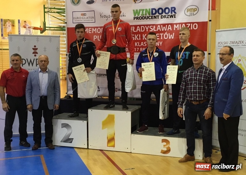 Zdjęcie w galerii na portalu naszraciborz.pl: Sukcesy zapaśników Unii Racibórz w Radomiu i Kraśniku wiadomości z regionu