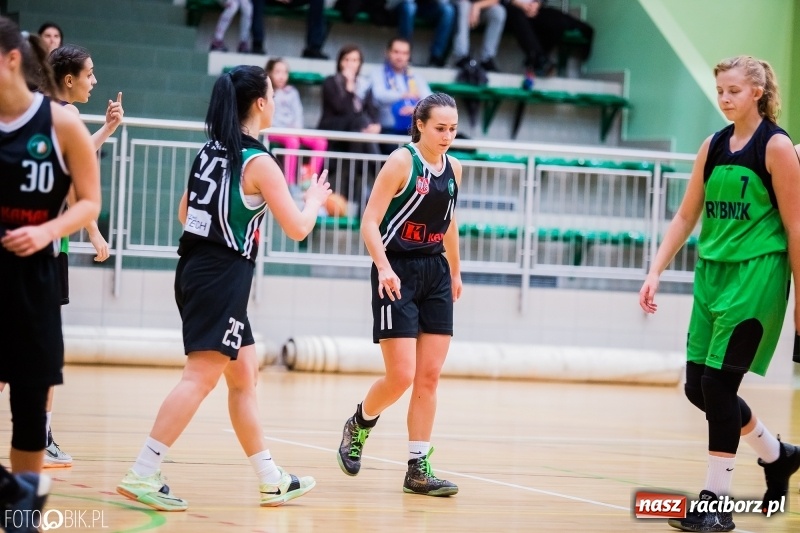 Zdjęcie w galerii na portalu naszraciborz.pl: Historyczny mecz za nami. Koszykarki RKK AZS Racibórz po raz pierwszy powalczyły o punkty wiadomości z regionu