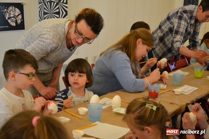 Zdjęcie w galerii na portalu naszraciborz.pl: Zamek Piastowski w Raciborzu zaprasza do udziału w warsztatach  wiadomości z regionu
