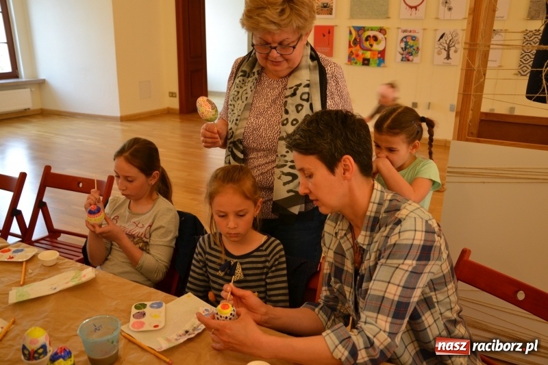 Zdjęcie w galerii na portalu naszraciborz.pl: Zamek Piastowski w Raciborzu zaprasza do udziału w warsztatach  wiadomości z regionu