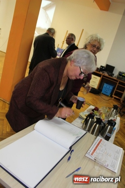 Zdjęcie w galerii na portalu naszraciborz.pl: Studenci na start! W Nędzy zainaugurowano kolejny rok akademicki wiadomości z regionu