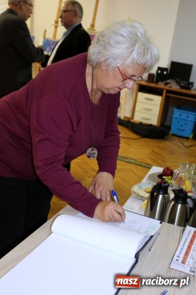 Zdjęcie w galerii na portalu naszraciborz.pl: Studenci na start! W Nędzy zainaugurowano kolejny rok akademicki wiadomości z regionu