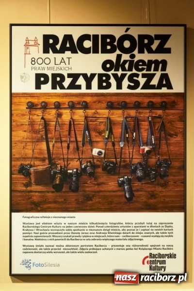 Zdjęcie w galerii na portalu naszraciborz.pl: Wernisaż wystawy Racibórz Okiem Przybysza w RCK wiadomości z regionu