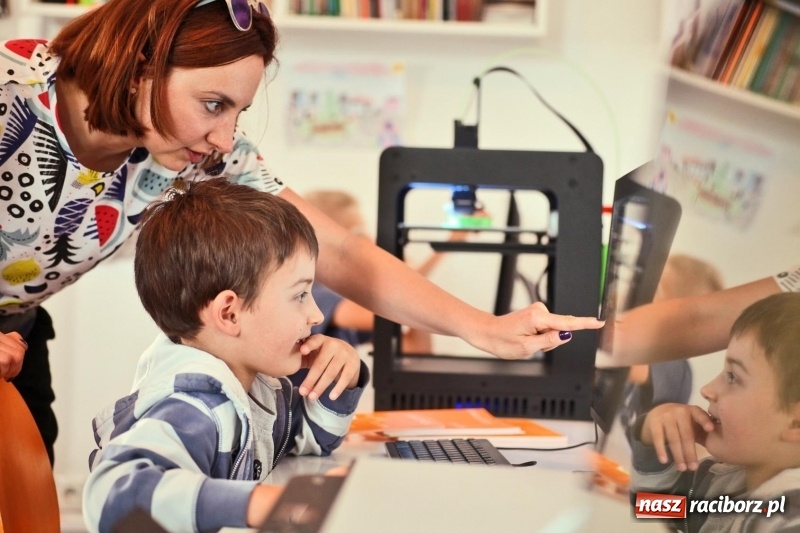 Zdjęcie w galerii na portalu naszraciborz.pl: 4 miejscowości z województwa śląskiego powalczą o multimedialne Pracownie Orange dla swojej okolicy wiadomości z regionu