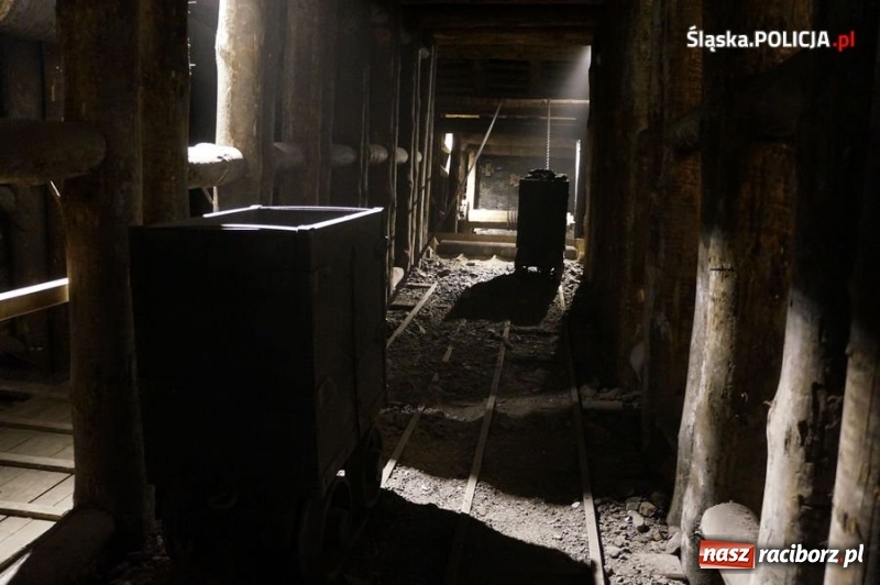 Zdjęcie w galerii na portalu naszraciborz.pl: Oficerowie prasowi policji szkolili się w Katowicach  wiadomości z regionu