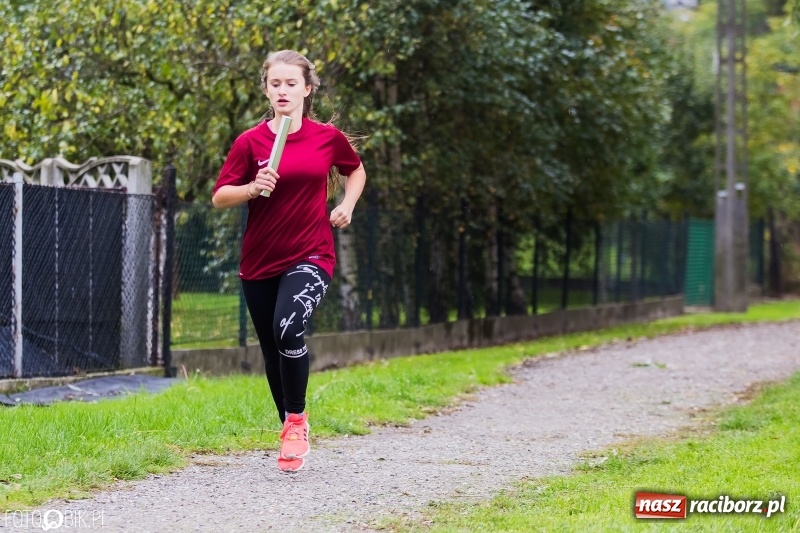 Zdjęcie w galerii na portalu naszraciborz.pl: Gminne sztafetowe biegi przełajowe w Tworkowie wiadomości z regionu