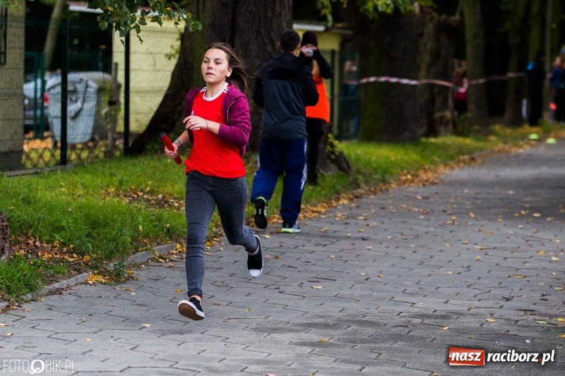 Zdjęcie w galerii na portalu naszraciborz.pl: Gminne sztafetowe biegi przełajowe w Tworkowie wiadomości z regionu